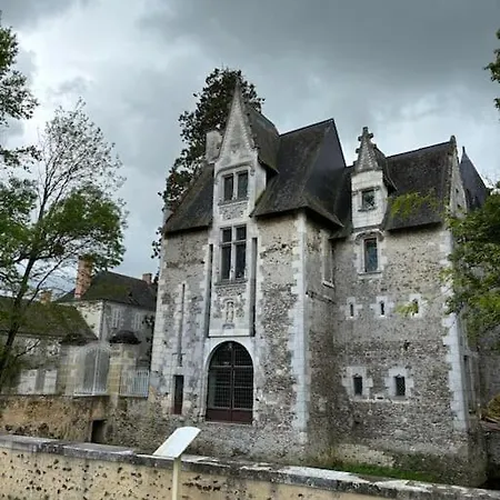 Le Du Moulin-batisse De Caractere De 1795 En Bord De Loir-10 Mn Du Zoo De La Fleche-30 Mn Des 24 H Du Mans-circuit De Randonnee Et Promenade A Velo Sur Chemin De Pleine Campagne-calme Absolu Loin Du Stress Quotidien ! Villa *