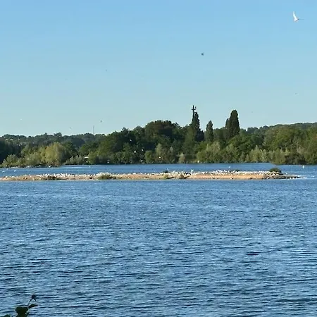 Le Du Moulin-batisse De Caractere De 1795 En Bord De Loir-10 Mn Du Zoo De La Fleche-30 Mn Des 24 H Du Mans-circuit De Randonnee Et Promenade A Velo Sur Chemin De Pleine Campagne-calme Absolu Loin Du Stress Quotidien ! Villa *